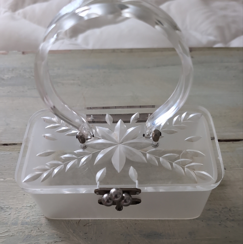 Charles Kahn Vintage Miami Lucite Purse. EUC.
